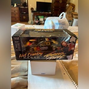 Racing Champions Steel Die Cast Car Travis Tritt